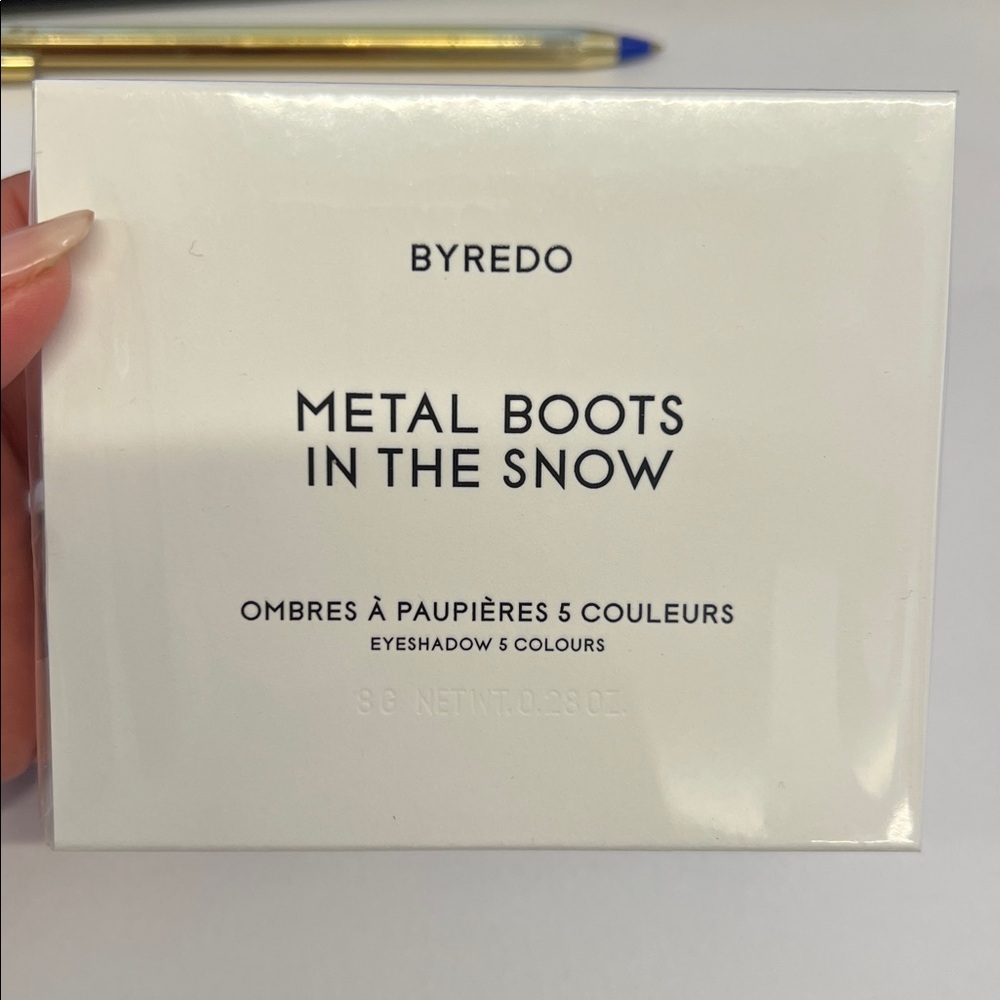 Byredo Eyeshadow Palette - Silver, Gold, Green, Blue - Picture 4 of 4